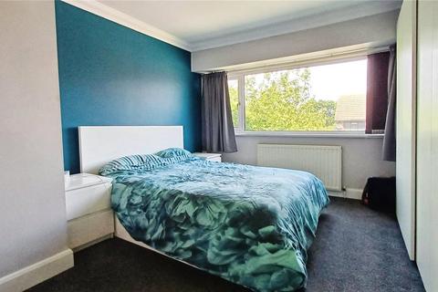 2 Kelso Drive, Gravesend, DA12 4NR