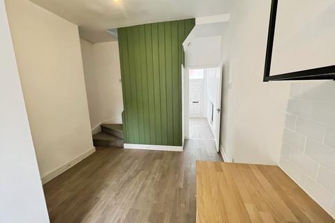 2 bedroom terraced house to rent, Hampson Street, Greater Manchester M33