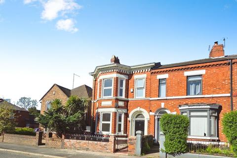 6 bedroom end of terrace house to rent, Dentons Green Lane, St. Helens WA10