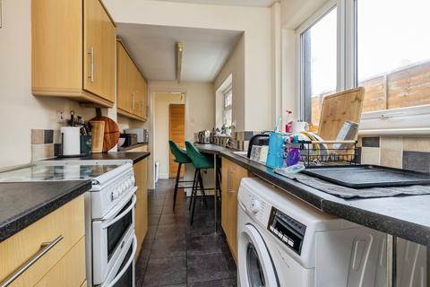 11 Foss Bank, Lincoln, LN1 1TA