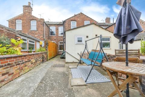 11 Foss Bank, Lincoln, LN1 1TA