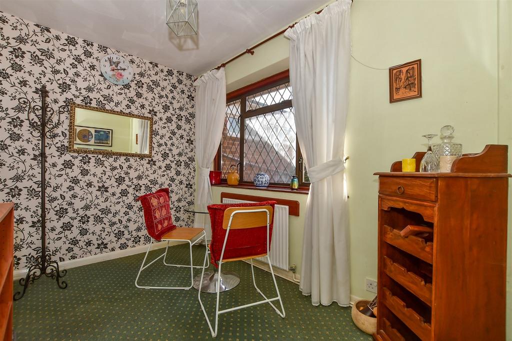 Breakfast Room
