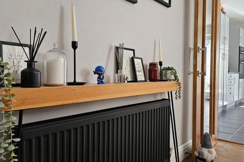 103 Lime Grove, Bideford, EX39 3JW