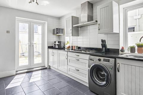 103 Lime Grove, Bideford, EX39 3JW