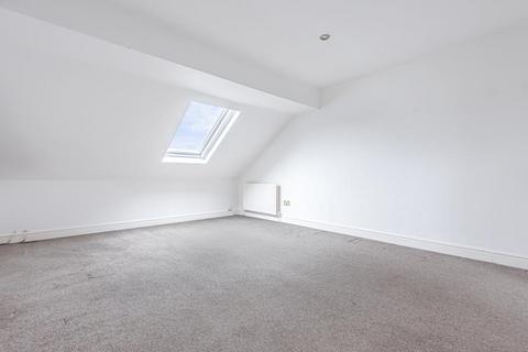 1 bedroom flat for sale, Bracknell,  Berkshire,  RG12