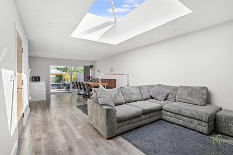 43 Bibsworth Avenue, Broadway, WR12 7BG