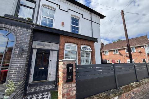 1 bedroom in a house share to rent, Chapel Road, Sale