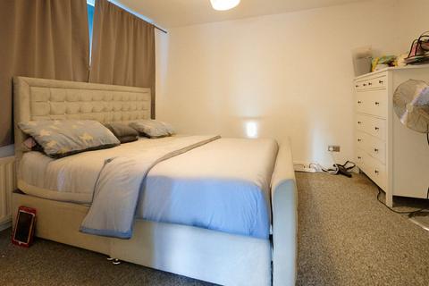 101 Cathedral Road, Chadderton, Oldham, OL9 0RG