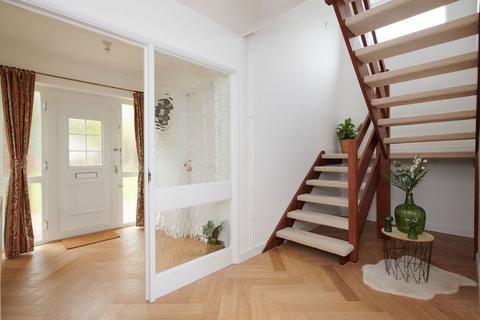 4 bedroom detached house for sale, Kilborn Close, Wellingborough NN8