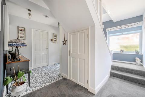 25 Broadleas Crescent, Devizes, SN10 5DH