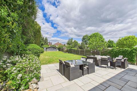4 bedroom detached house for sale, Watford Road, Croxley Green, Rickmansworth, WD3 3DS