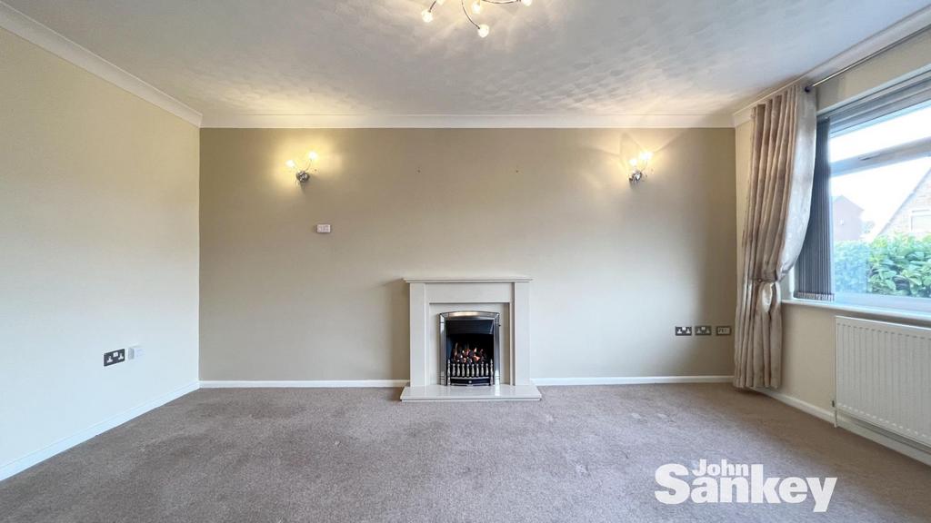 9 Sailsbury F&amp;M 5184.jpg