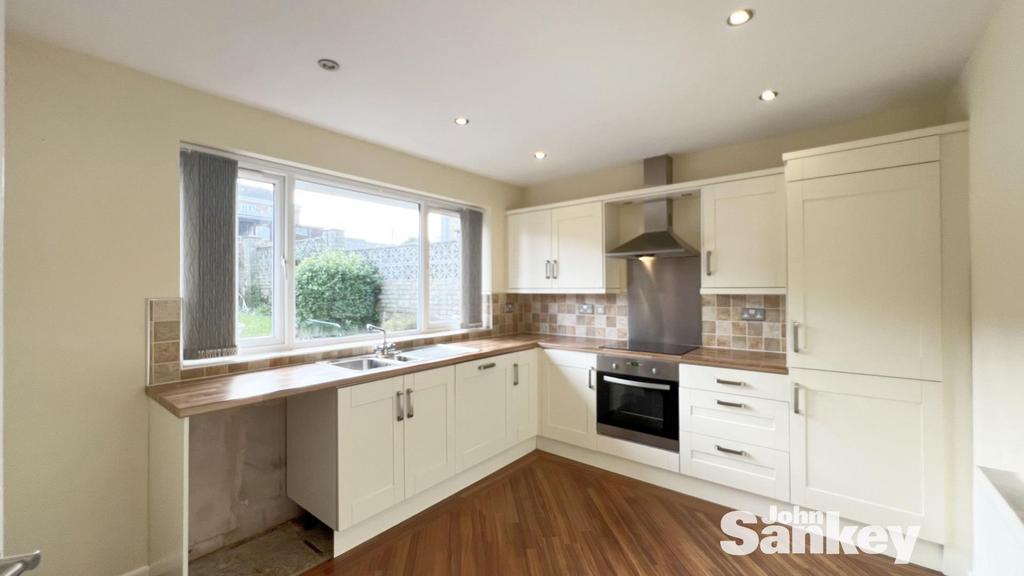 9 Sailsbury F&amp;M 5187.jpg