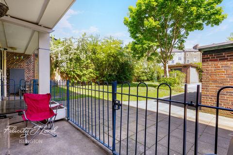 3 bedroom flat for sale, Newington Green Road, London