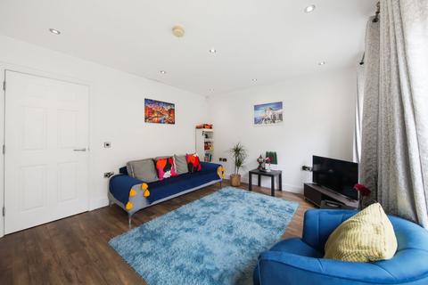116 Rayners Lane, Harrow, HA2 0UR