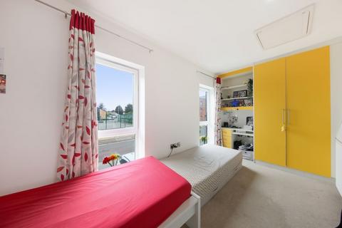 116 Rayners Lane, Harrow, HA2 0UR