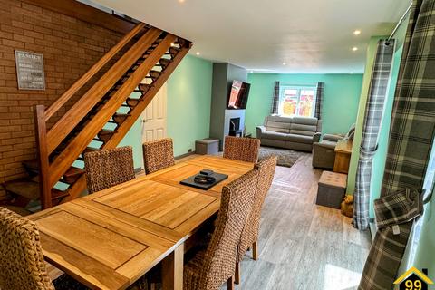 5 bedroom detached house for sale, Aylestone Drive, Hereford, Herefordshire, HR1