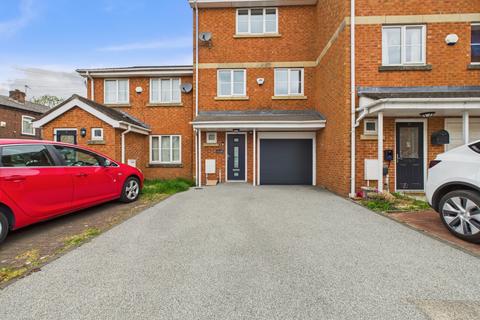 4 bedroom terraced house for sale, PARK SQUARE, ASHTON-UNDER-LYNE, OL6