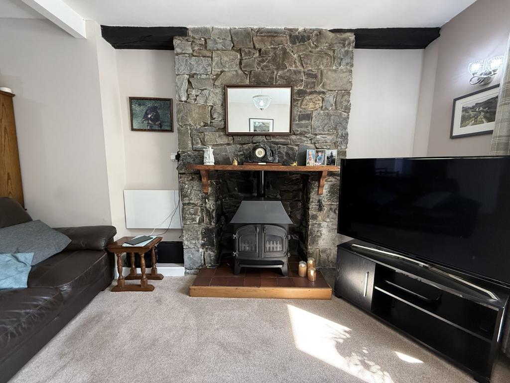Through Lounge/Dining Room