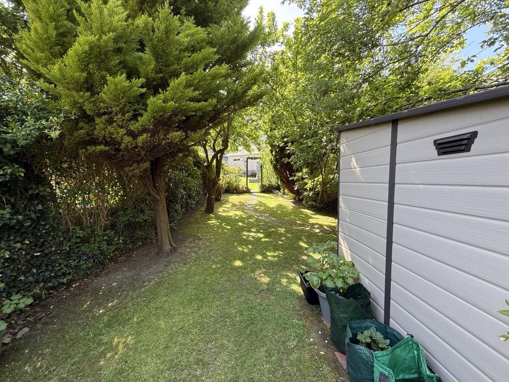 Pleasant Garden