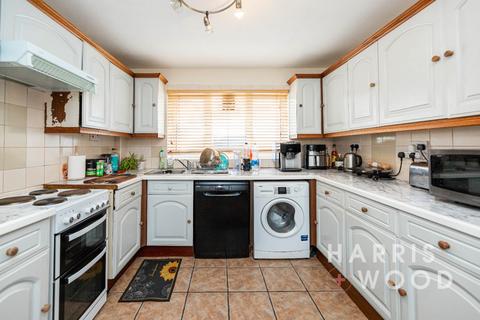 20 Barwell Way, Witham, CM8 2TY