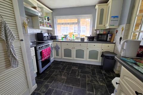 8 Hillcrest Road, Bideford, EX39 4DQ