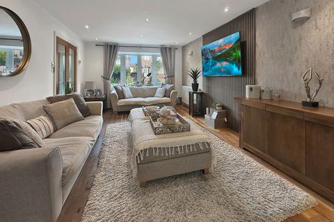 undefined, Belgrave Mount, Wakefield WF1