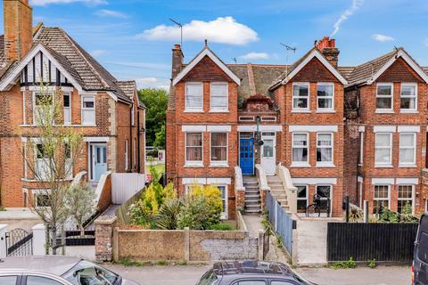 97a Canterbury Road, Folkestone, CT19 5NW