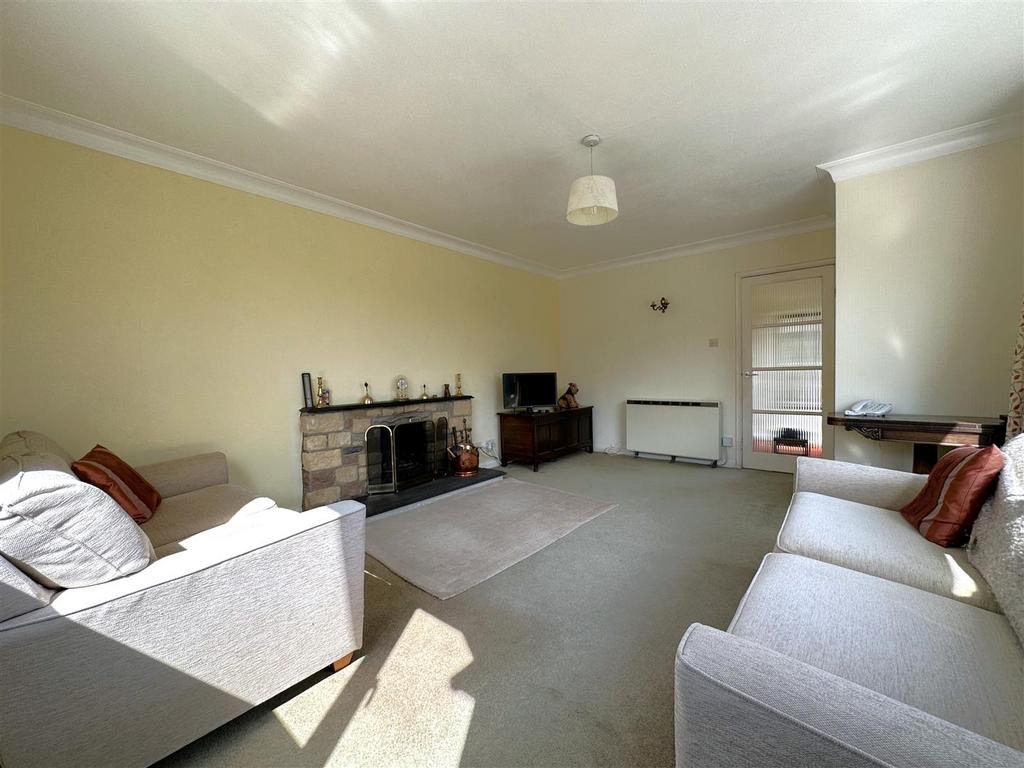 Large Living Room 919
