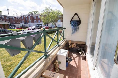 1 bedroom ground floor flat for sale, Belvedere Gardens, Benton, Newcastle Upon Tyne