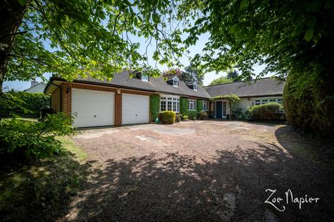 4 bedroom detached house for sale, Danbury