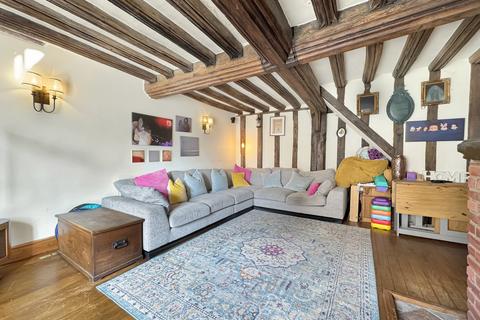 2 bedroom cottage for sale, High Street, Brightlingsea, Colchester, CO7