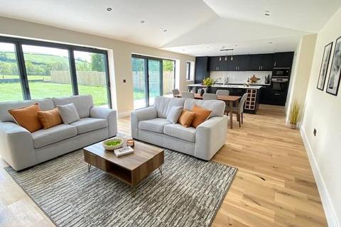 undefined, Llanpumsaint, Carmarthen