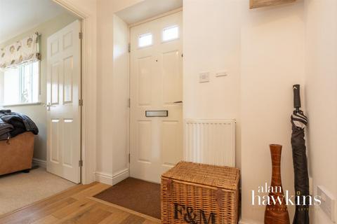 10 Crosstrees, Royal Wootton Bassett, Swindon, SN4 8FB