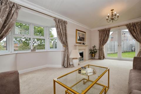 undefined, Astley Crescent, Scotter