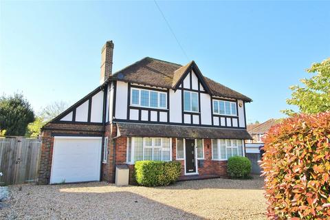 4 bedroom detached house for sale, Cissbury Avenue, Findon Valley, Worthing, West Sussex, BN14
