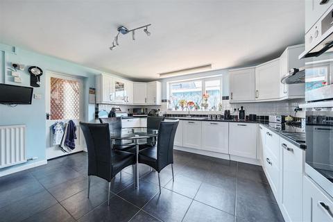 5 bedroom house for sale, Wharf Road, Stafford ST20