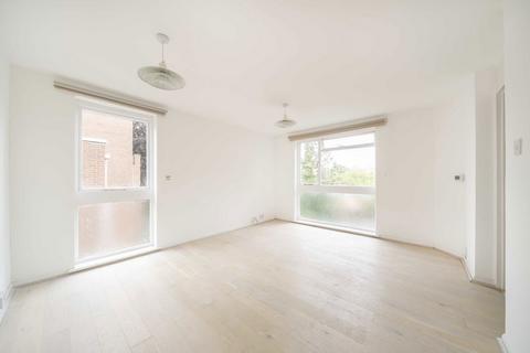 undefined, Broom Road, Teddington TW11