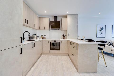 2 bedroom apartment for sale, Kenneth Road, Benfleet SS7