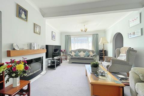 3 bedroom property for sale, Birkin Close, Tiptree, Colchester, CO5