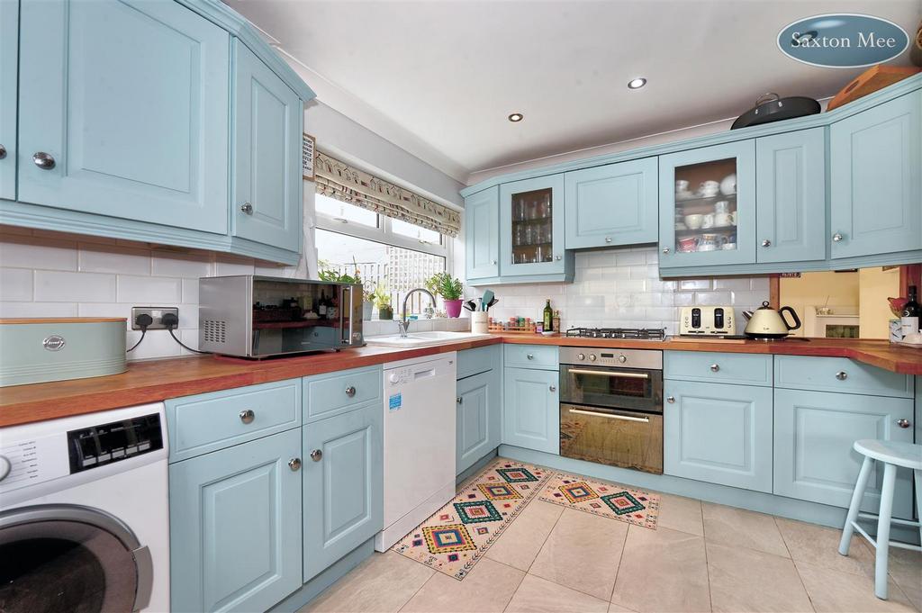 Kitchen 9502.jpg