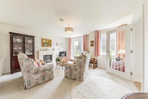 2 bedroom apartment for sale, Invicta Lodge, Nash Road, Margate