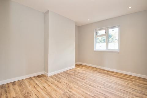 1 Renters Avenue, London, NW4 3QY
