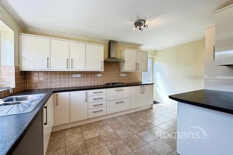 4 bedroom semi-detached house for sale, Aylesham Way, Yateley, Hampshire