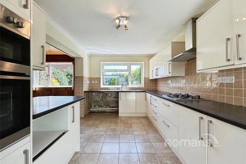 4 bedroom semi-detached house for sale, Aylesham Way, Yateley, Hampshire