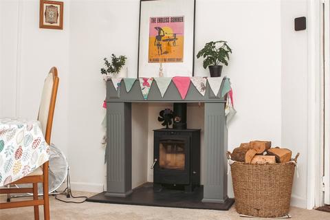 2 bedroom terraced house for sale, High Street, Bideford, EX39