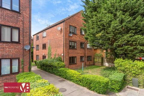 1 bedroom flat for sale, Chilworth Gate, Broxbourne EN10