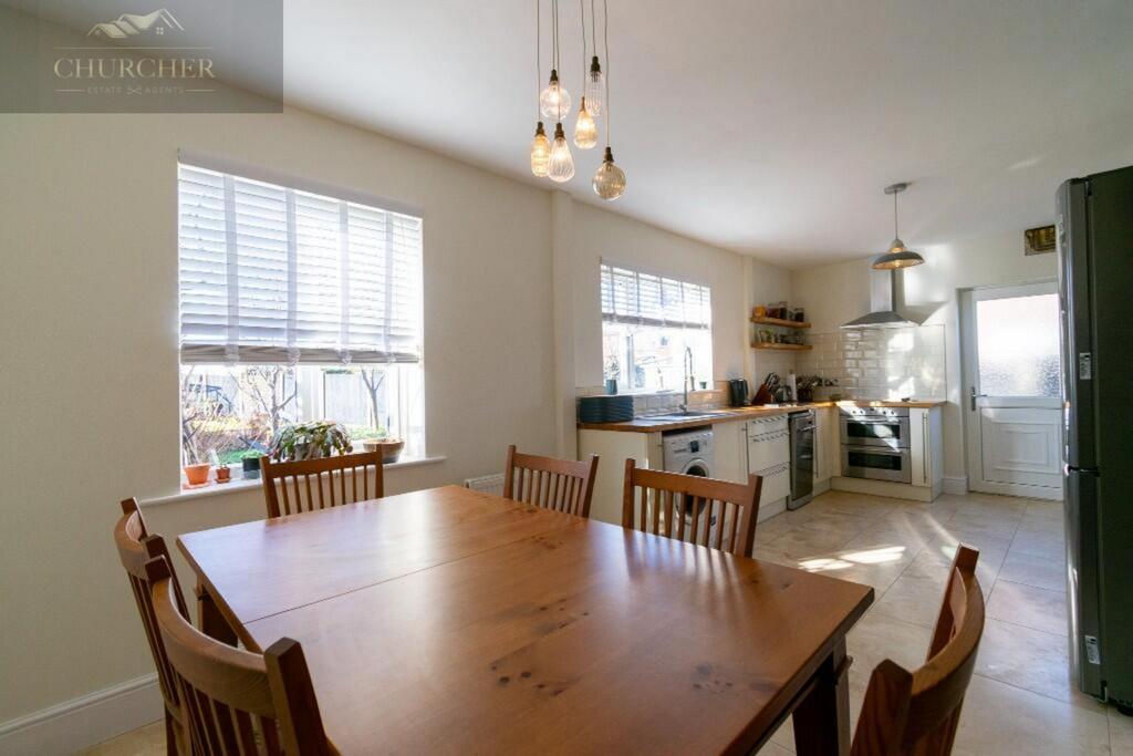 238523 4 manorgardens img 04 0000