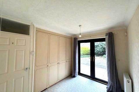 2 Hall Rise, Messingham, Scunthorpe, DN17 3TF