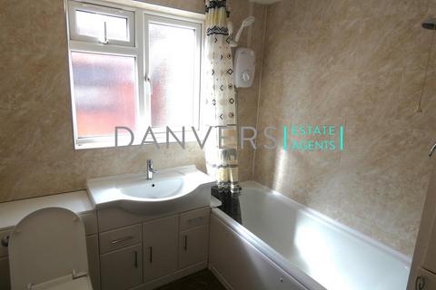 4 bedroom terraced house to rent, Paton Street, Leicester LE3